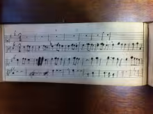 TITOLO ELABORATO 885